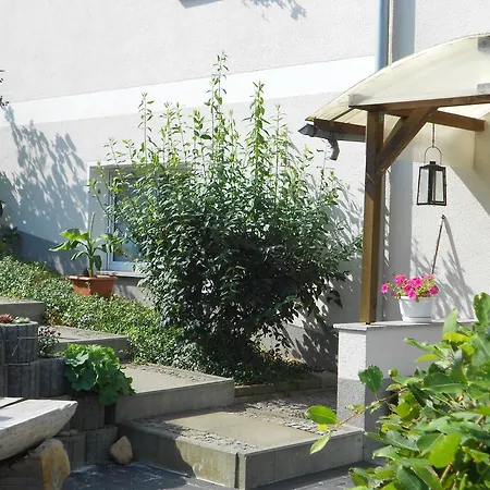 Crosta Brava Apartment Grossdubrau